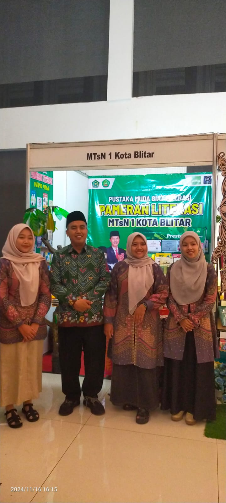 WhatsApp Image 2024-11-16 at 16.44.32