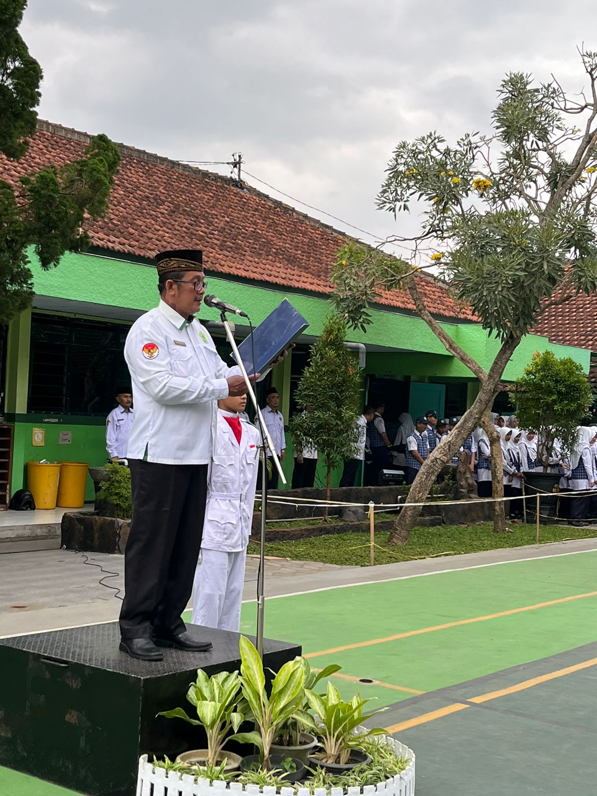 WhatsApp Image 2025-09-08 at 08.08.06 (1)