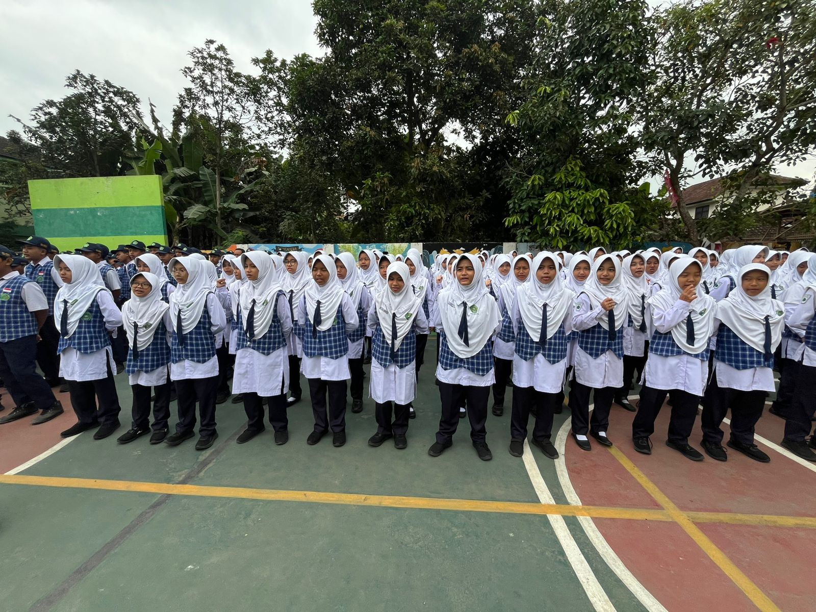 WhatsApp Image 2025-09-08 at 08.08.08