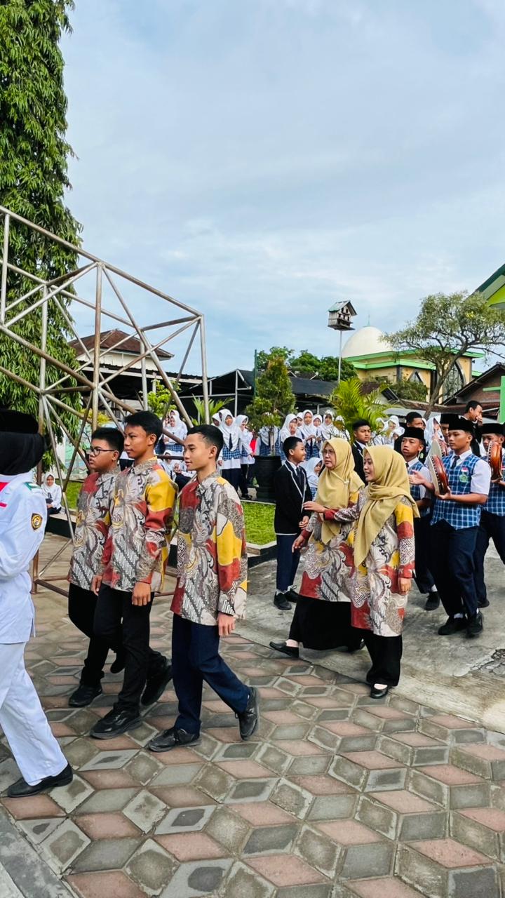 WhatsApp Image 2025-11-17 at 07.53.02 (1)