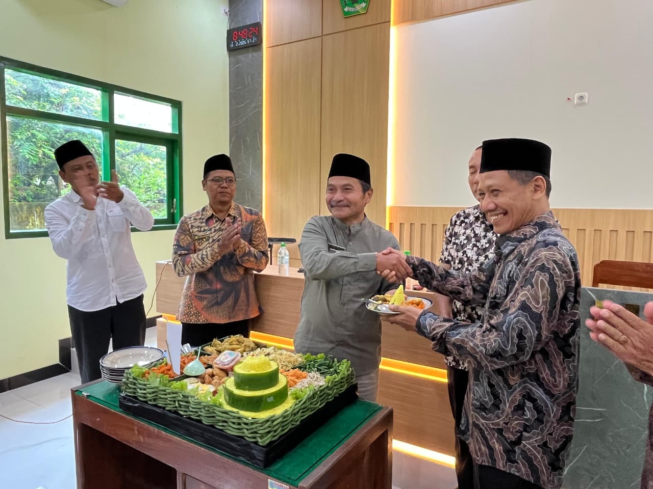 WhatsApp Image 2026-02-13 at 09.49.02