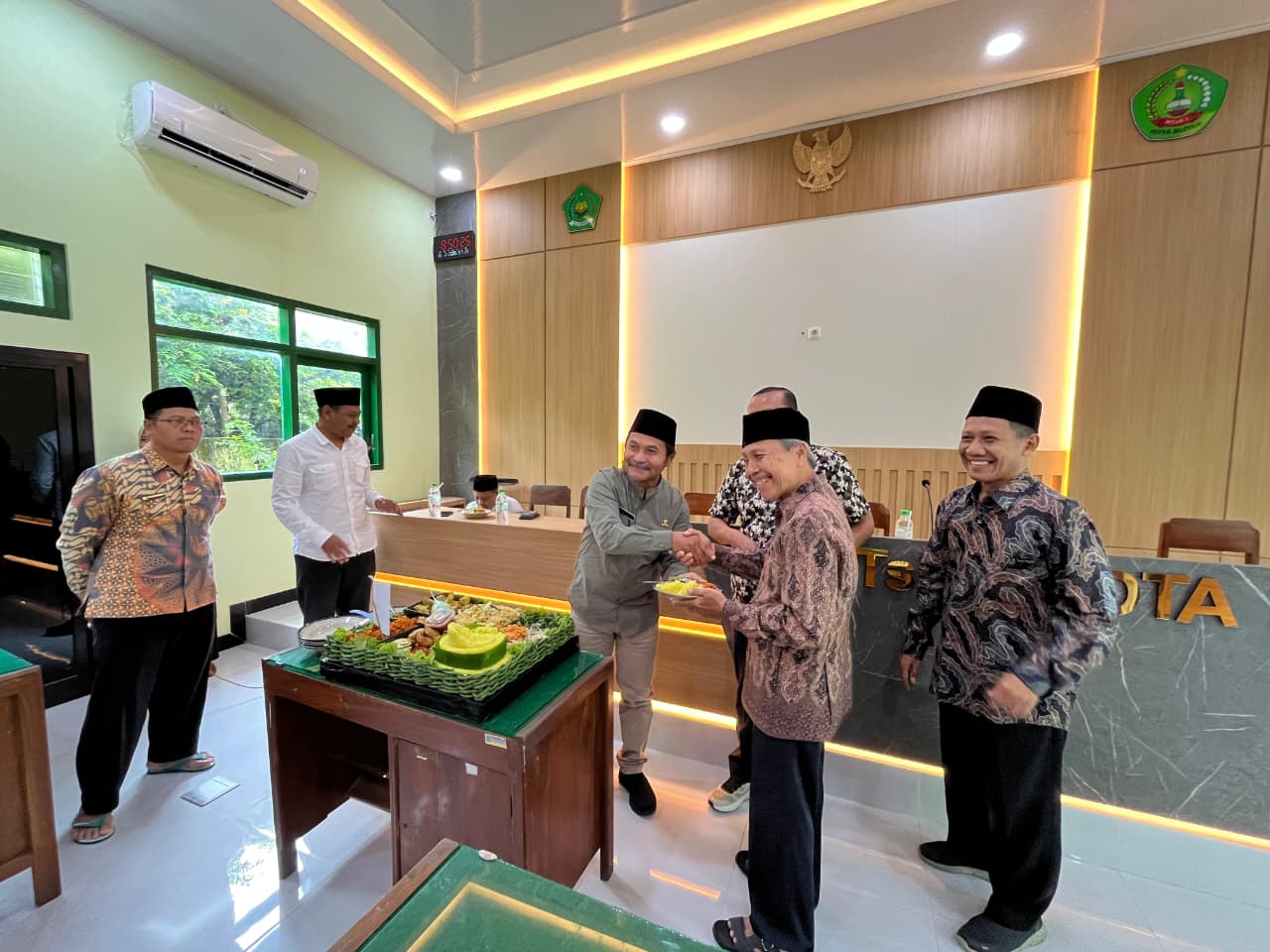 WhatsApp Image 2026-02-13 at 09.49.07