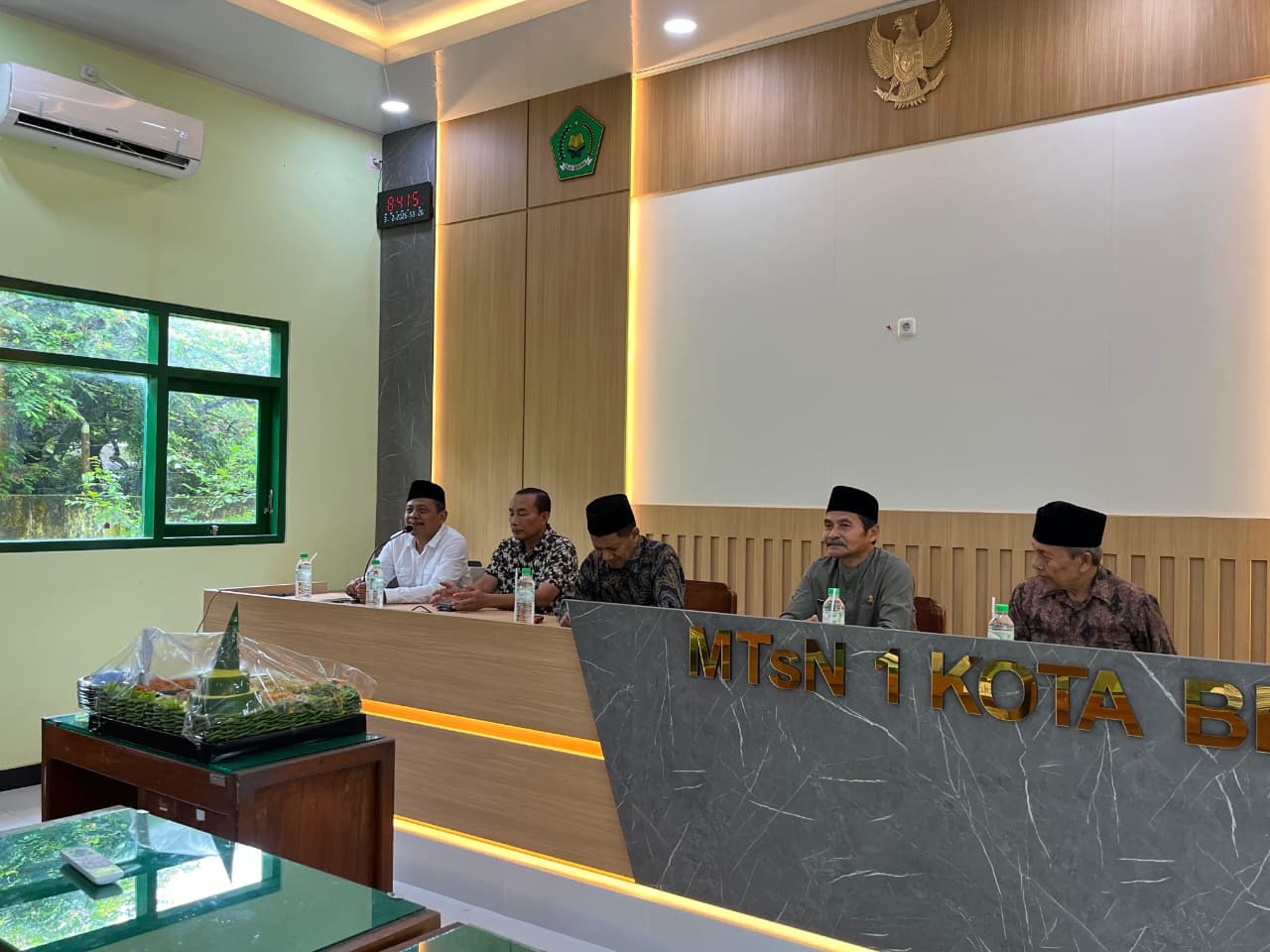 WhatsApp Image 2026-02-13 at 09.49.18